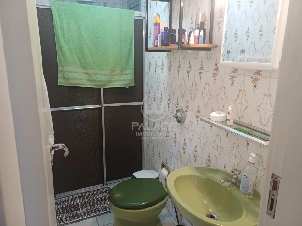 APARTAMENTO A VENDA NO EDIFICIO VERSALHES