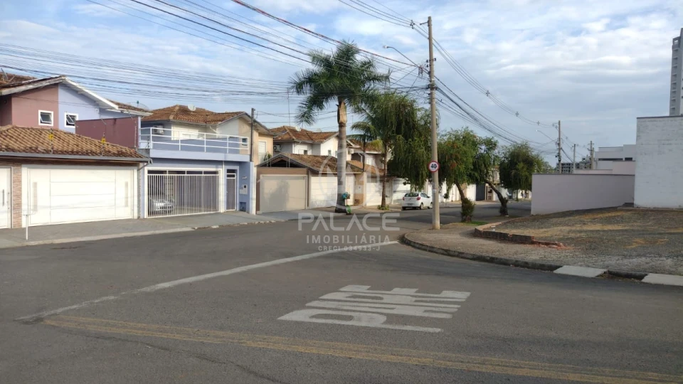 Terreno de esquina