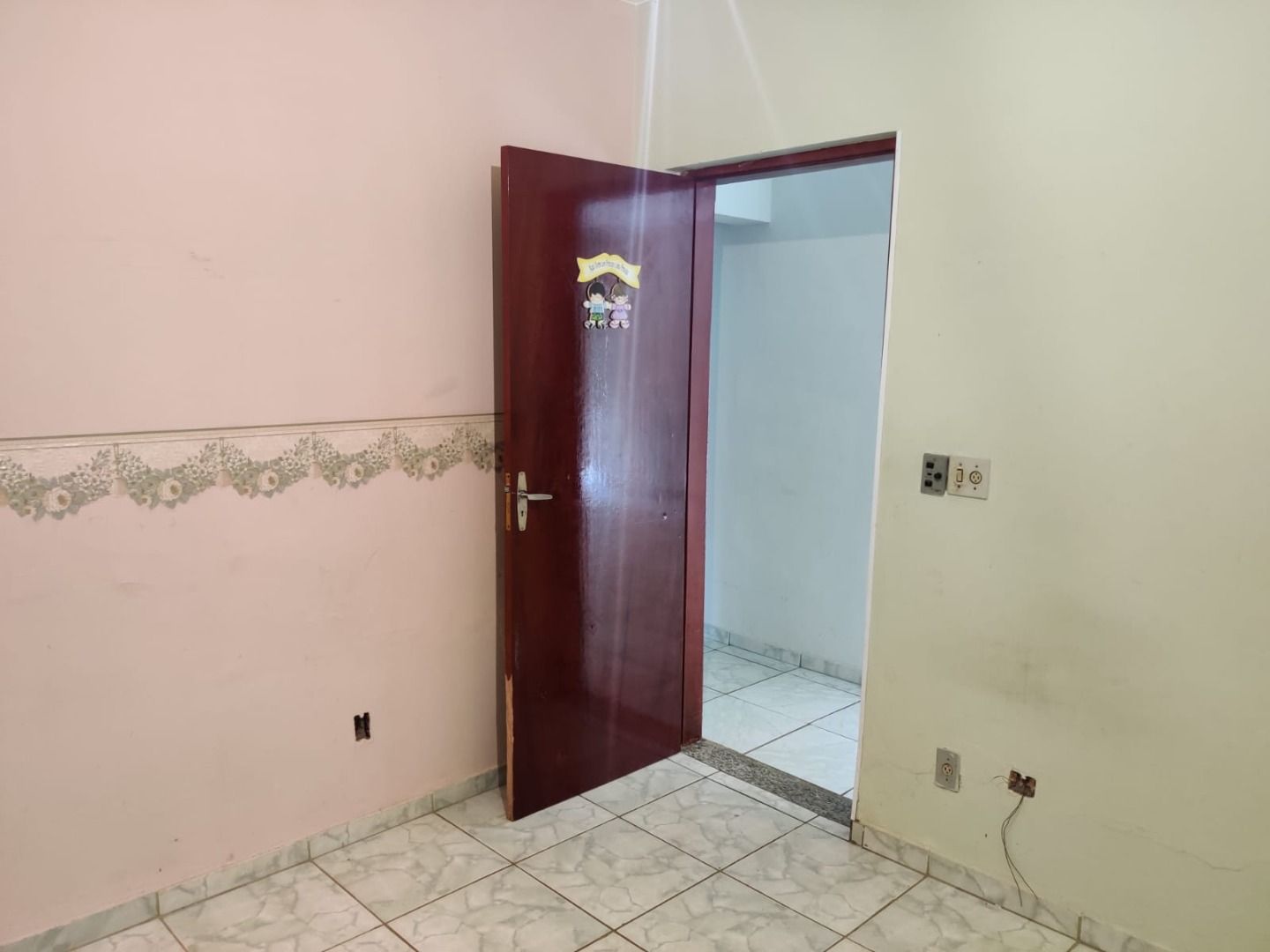 Imagens do imóveis casa à venda em parque são quirino, campinas 4 quartos 176m²