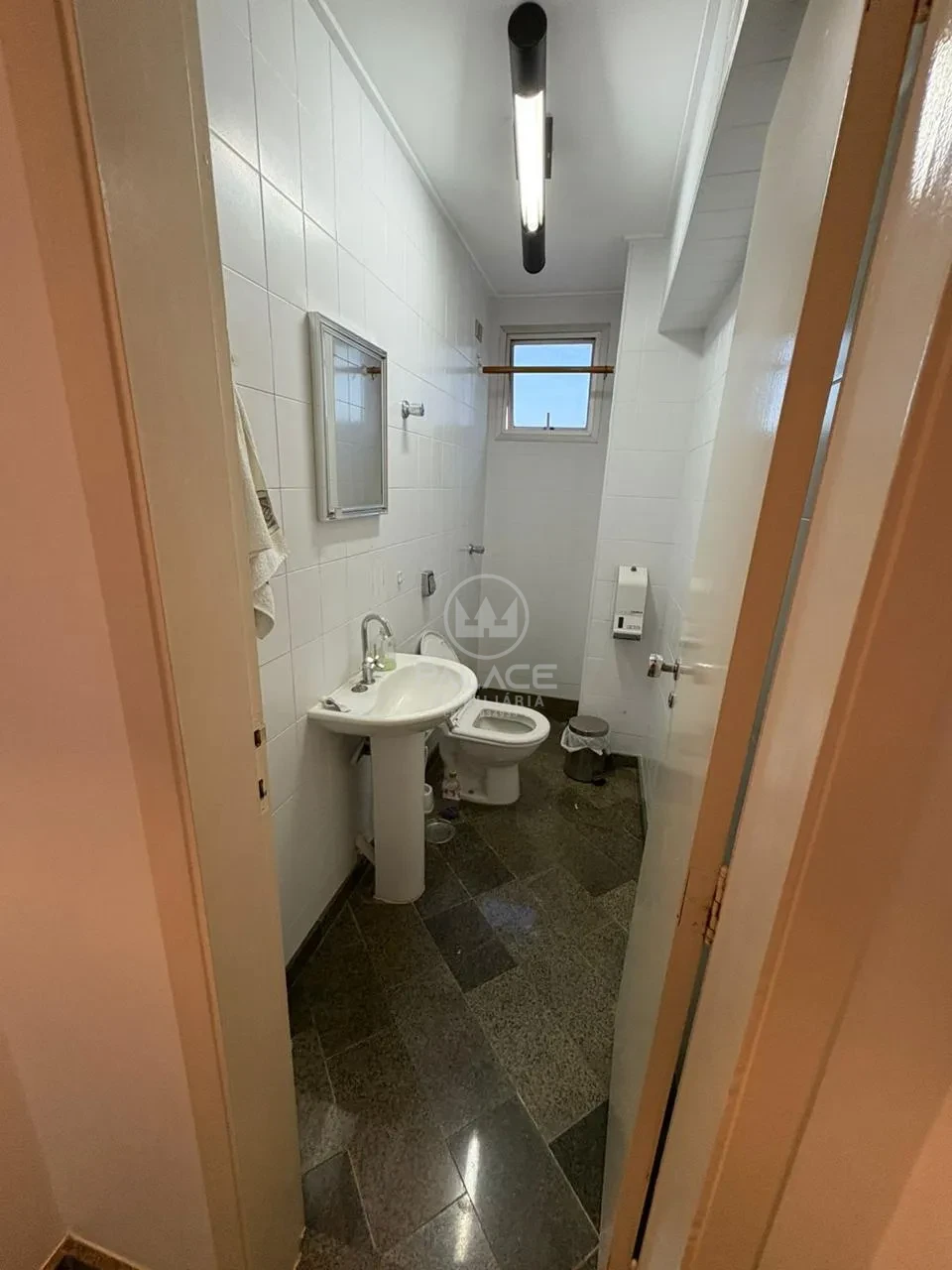 SALA COMERCIAL EQUIPADA PARA CLINICA ODONTOLOGICA COM 5 CONSULTORIOS