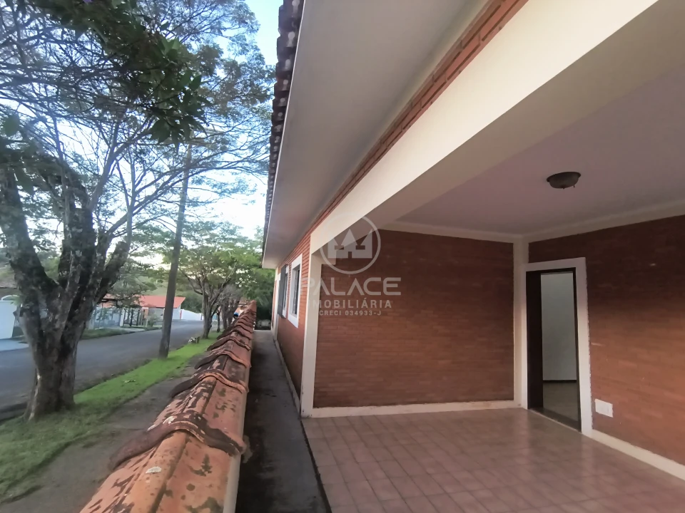 Casa à Venda  em Águas de São Pedro