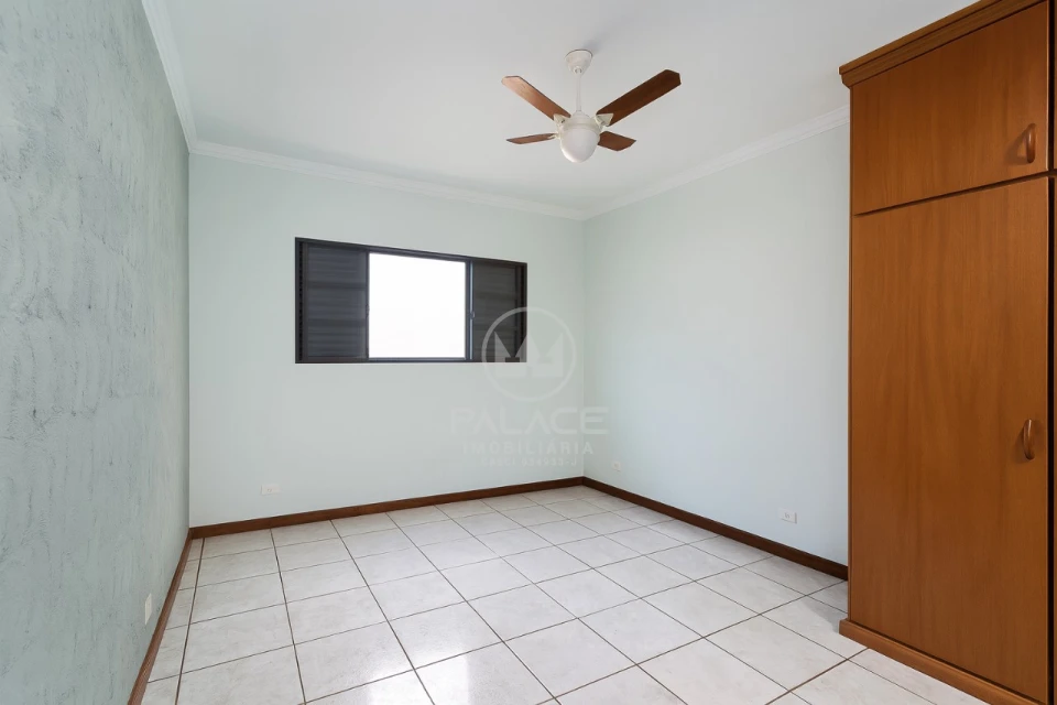 CASA / SOBRADO / VENDA / LOCACAO / POMPEIA - 3 QUARTOS