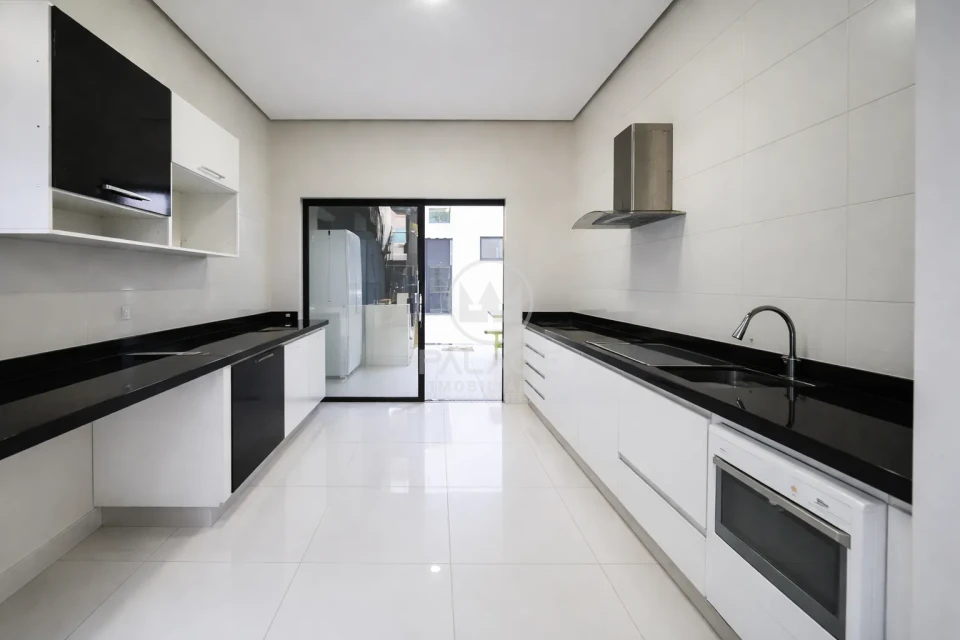 CASA / SOBRADO PARA LOCAÇÃO E VENDA / VILA MONTEIRO -  PIRACICABA