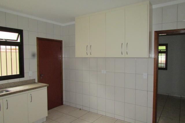 Casa para alugar, 91 m² por RS 2.070,00-mês - Vila Rezende - Piracicaba-SP