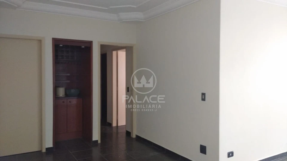 Condomínio Edifício Flamboyant