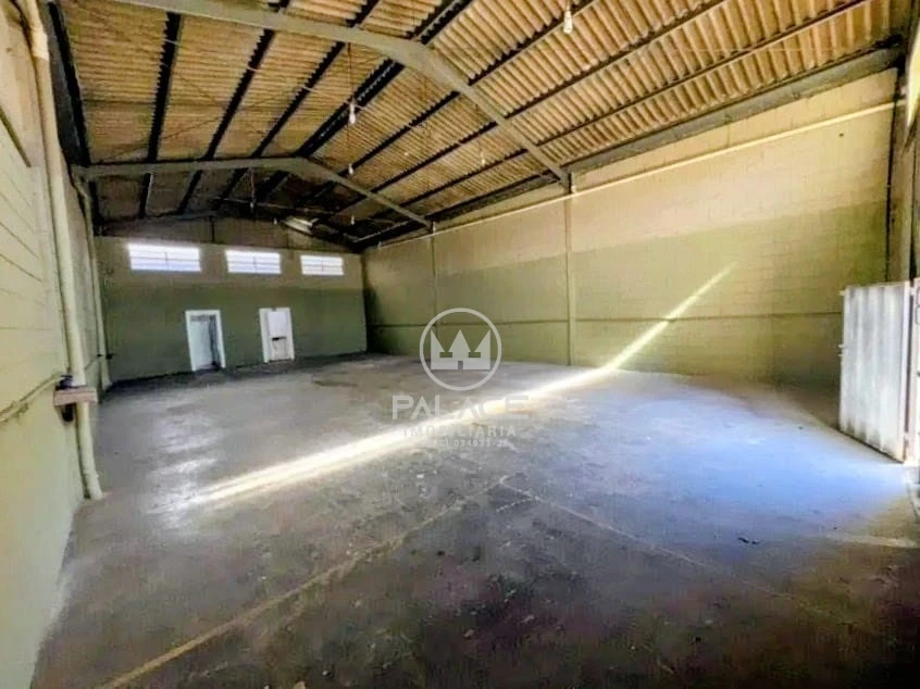 barracão disponivel para locação