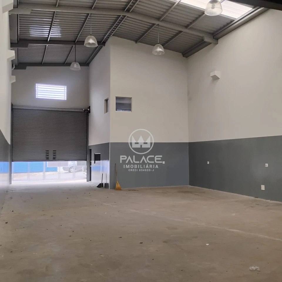 Barracão disponivel para locação no Bairro Vila Rezende