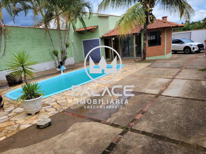 Imagens do imóveis casa à venda em são benedito, são pedro 1 quarto 155m²