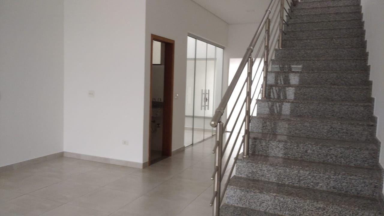 Casa com 3 dormitórios para alugar, 185 m² por RS 3.600,00-mês - Higienópolis - Piracicaba-SP
