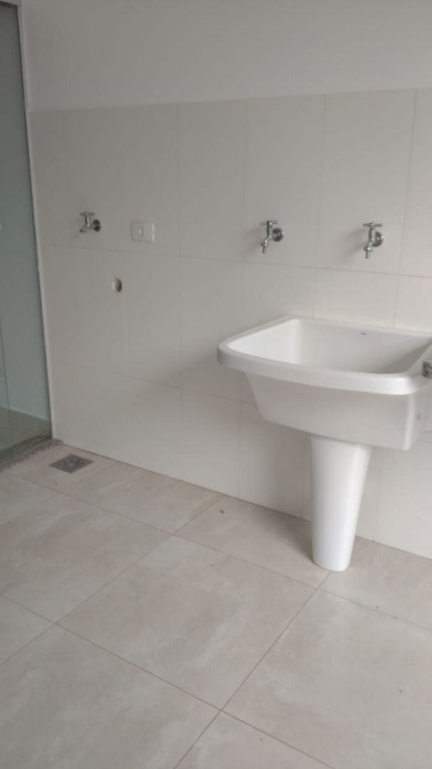 Casa com 3 dormitórios para alugar, 185 m² por RS 3.600,00-mês - Higienópolis - Piracicaba-SP