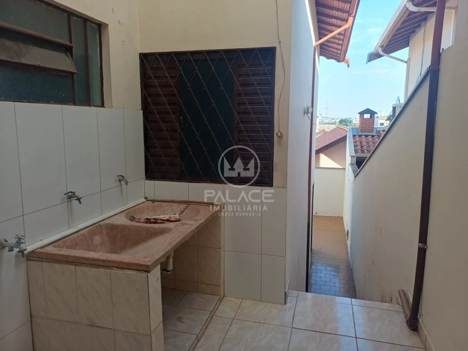 CASA A VENDA NO BAIRRO PIRACICAMIRIM