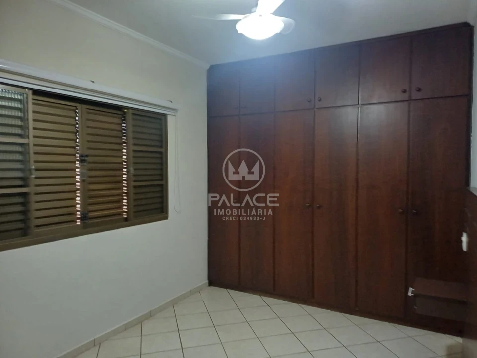 CASA A VENDA NO BAIRRO PIRACICAMIRIM