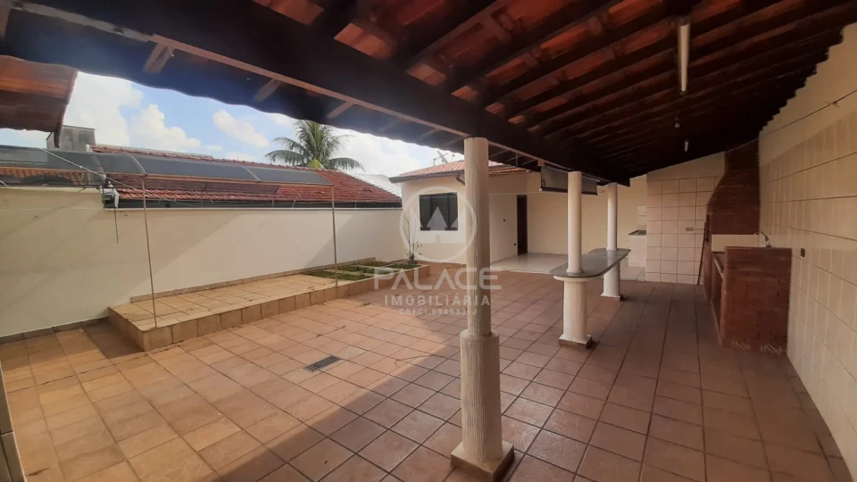 CASA PARA LOCAÇÃO/ 4 QUARTOS  / CHURRASQUEIRA/VILA REZENDE