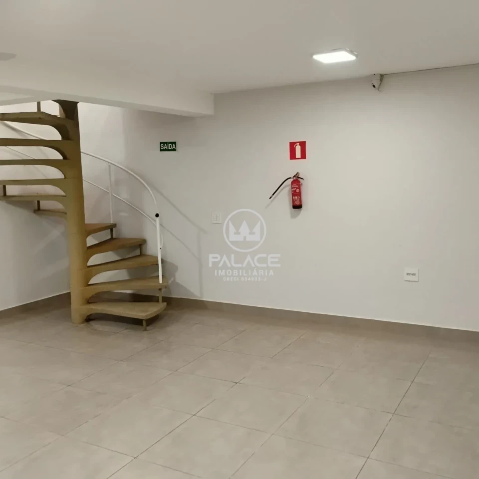 Barracão disponivel para locação