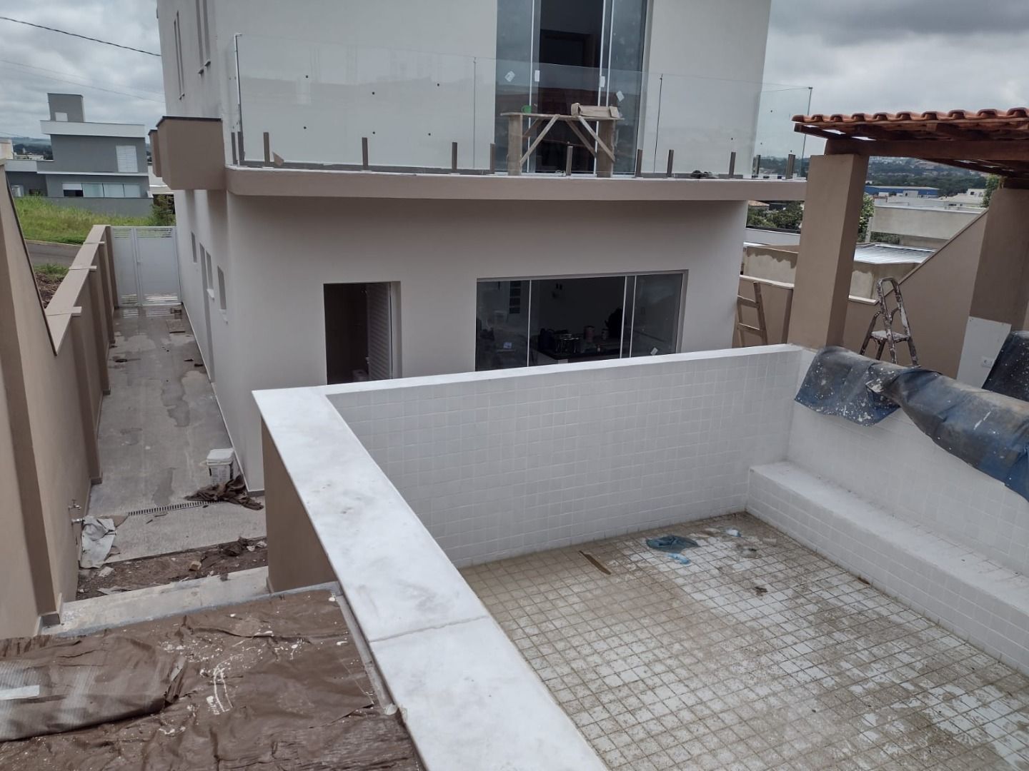Imagens do imóveis casa em condomínio à venda em jardim são francisco, piracicaba 3 quartos 200m²