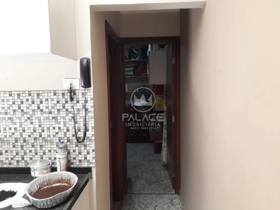 Casa, 3 quartos, 172 m² - Foto 2
