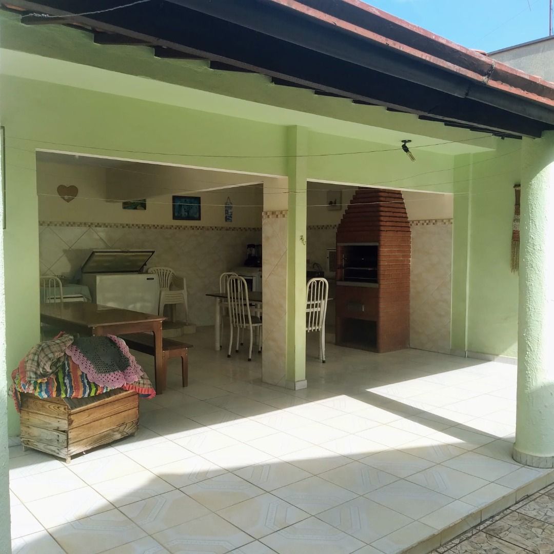 Imagens do imóveis casa à venda em castelinho, piracicaba 3 quartos 180m²