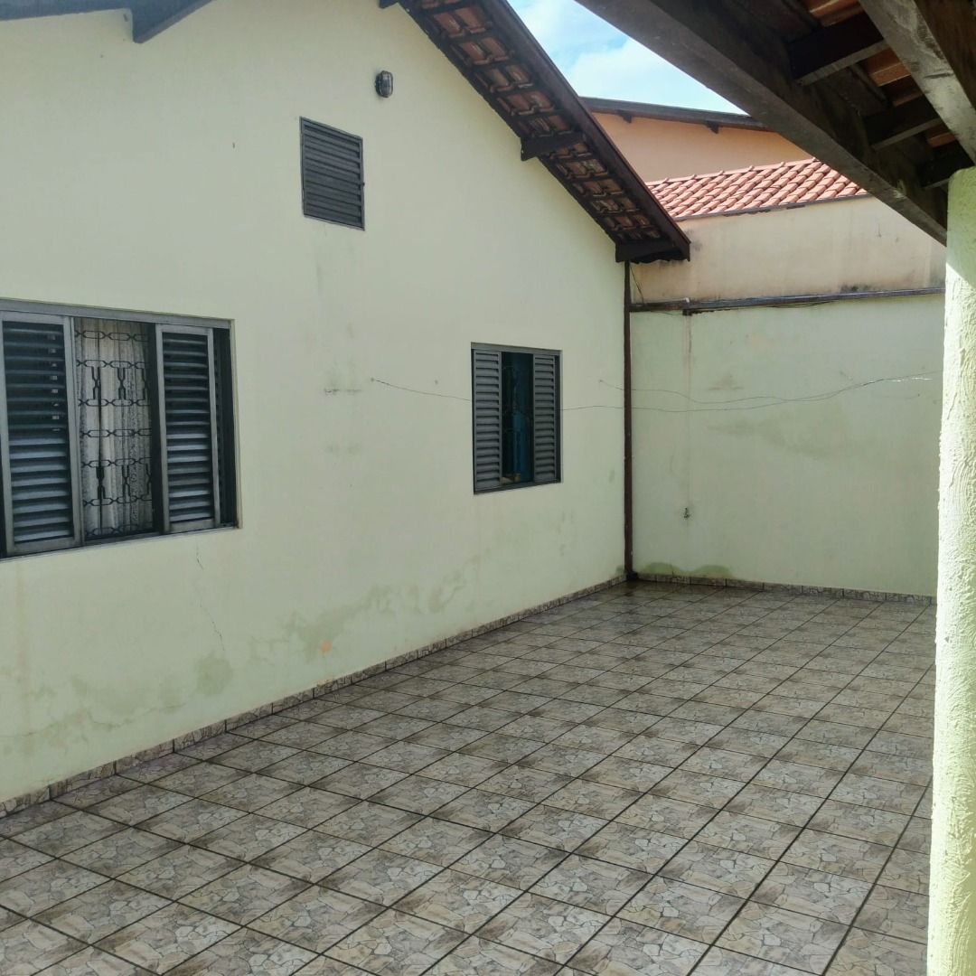 Imagens do imóveis casa à venda em castelinho, piracicaba 3 quartos 180m²