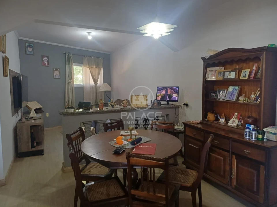 Casa a Venda em Rio das Pedras