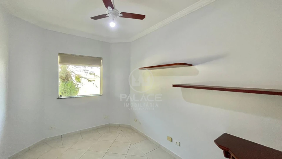 CASA / LOCACAO / 3 SUITES / CONDOMINIO / TERRAS IV