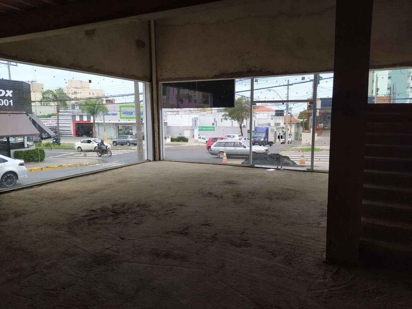 Imagens do imóveis Salão para alugar, 200 m² por RS 17.200-mês - Alto - Piracicaba-SP