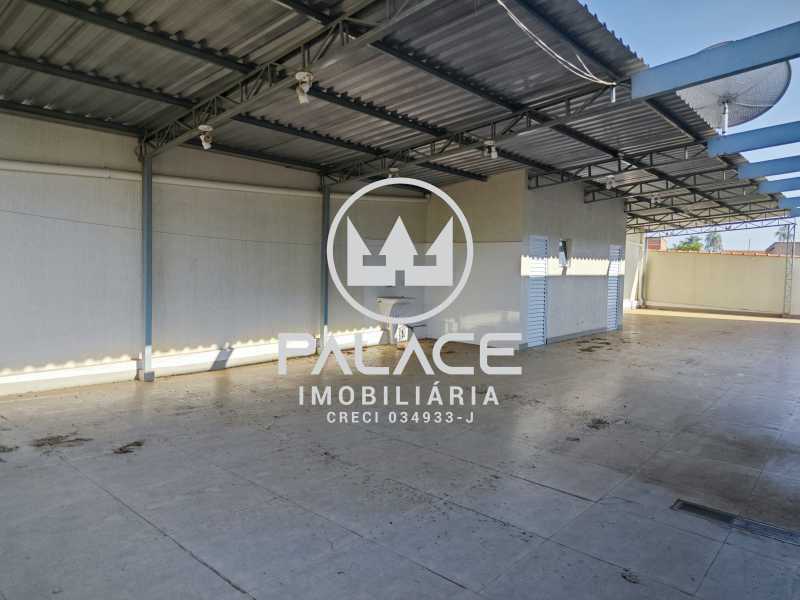 Imagens do imóveis chacara em condomínio - térrea / residencial / jardim bandeirantes