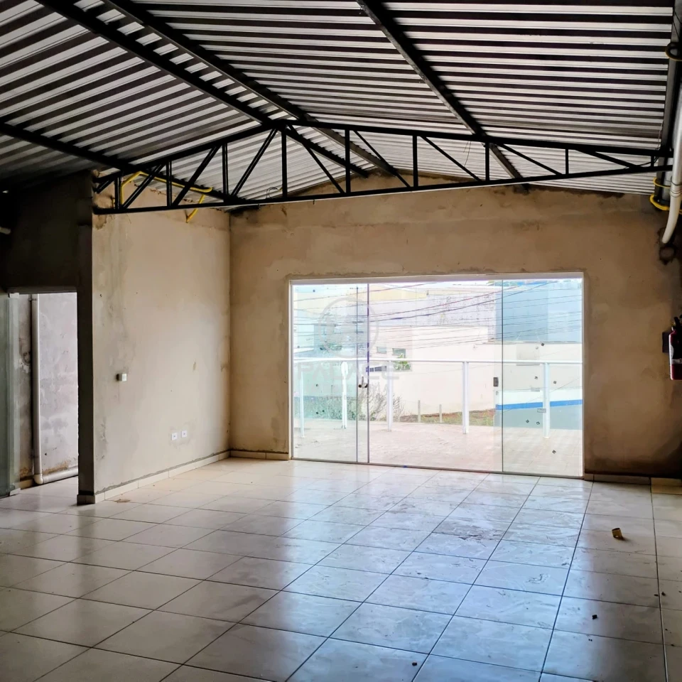 Salão Sobreposto disponivel para locação