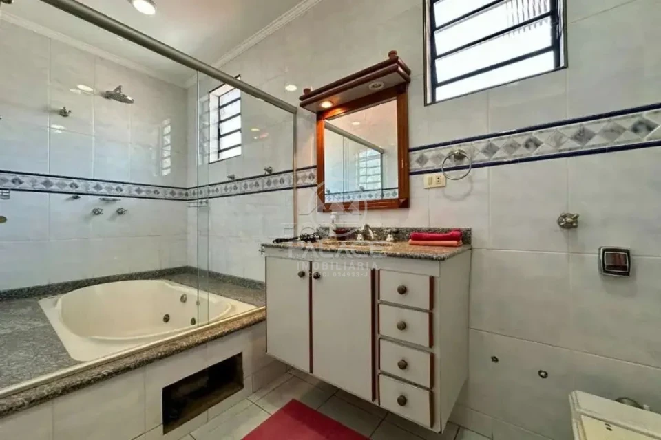 Casa, 4 quartos, 350 m² - Foto 16