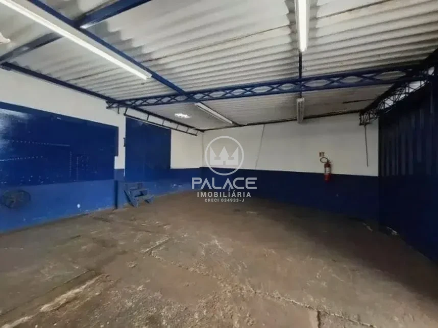Barracão disponivel para locação