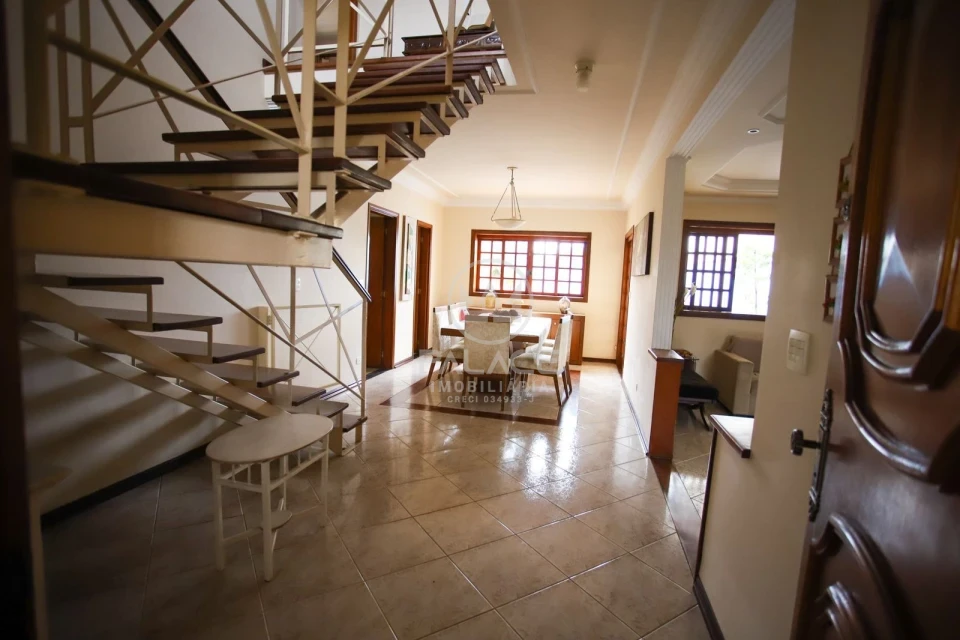 Sobrado de alto Padrão a venda em bairro Nova América