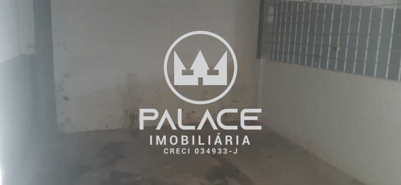 Imagens do imóveis Barracão -  / Comercial / Piracicamirim