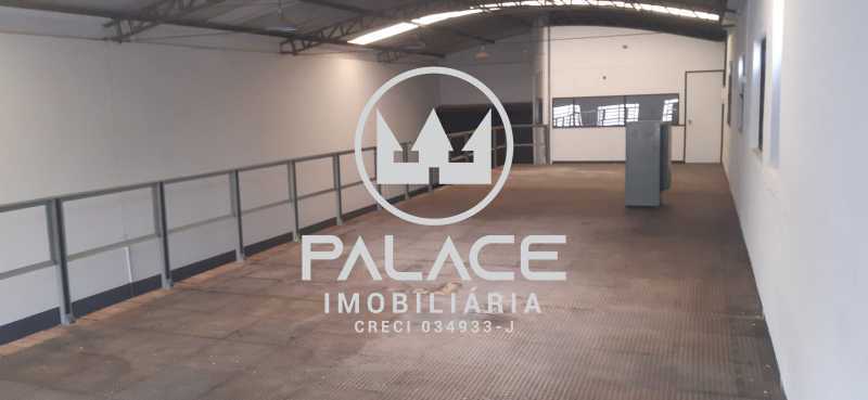 Imagens do imóveis Barracão -  / Comercial / Piracicamirim