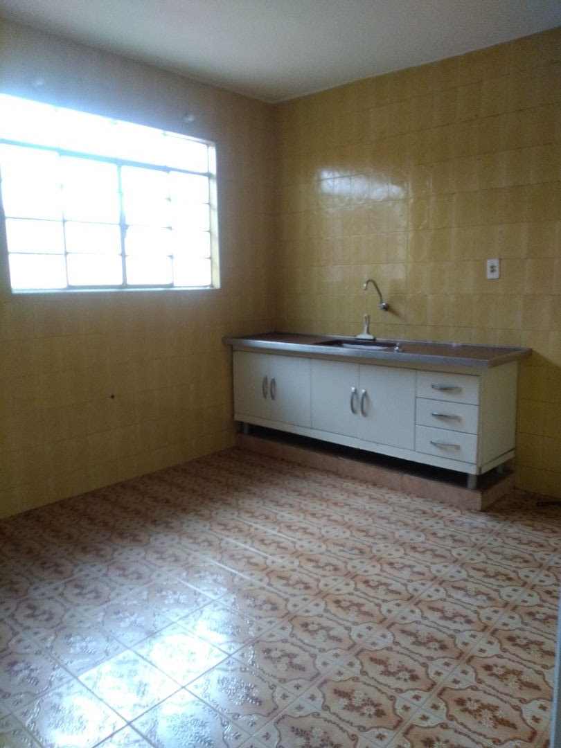Casa com 3 dormitórios para alugar, 180 m² por RS 1.400,00-mês - Jardim Primavera - Piracicaba-SP