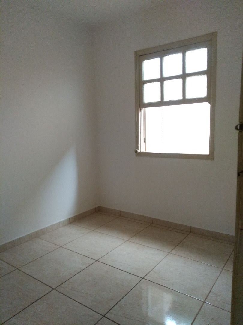 Casa com 3 dormitórios para alugar, 180 m² por RS 1.400,00-mês - Jardim Primavera - Piracicaba-SP