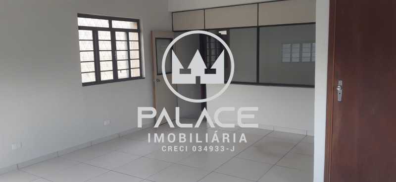 Imagens do imóveis Barracão -  / Comercial / Piracicamirim