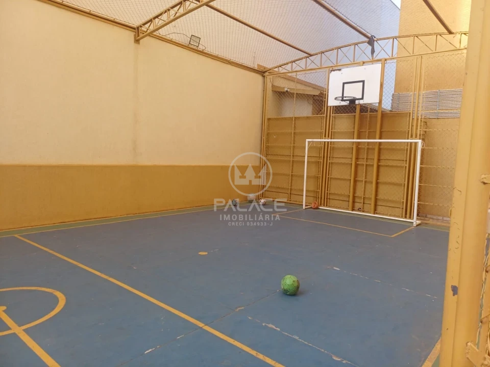 APARTAMENTO A VENDA NO EDIFICIO VERSALHES