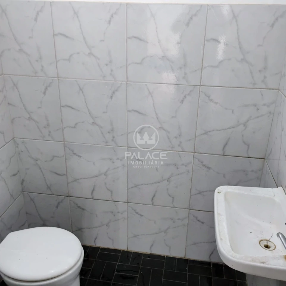 Barracão disponivel para locação