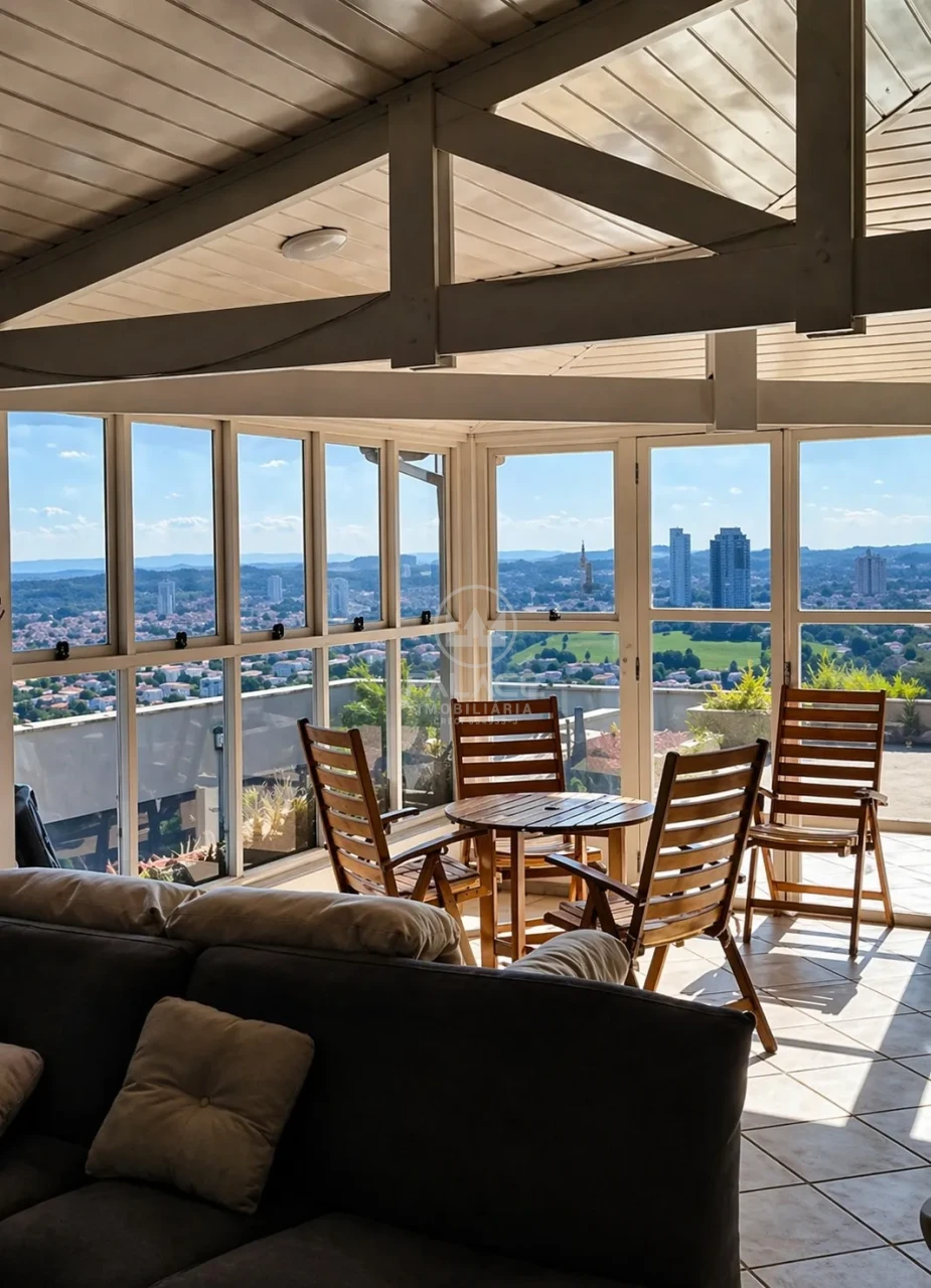 Cobertura Duplex com vista livre permanente a venda no bairro Castelinho, Piracicaba, SP.