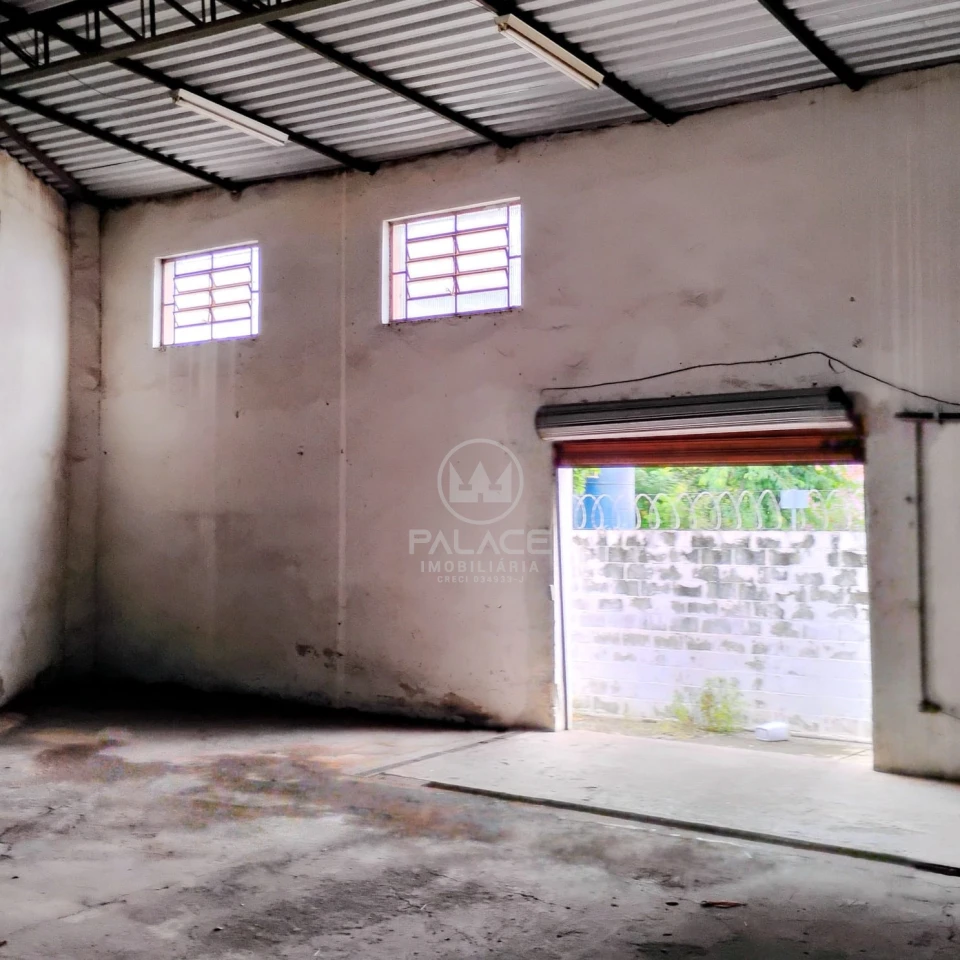 Barracão disponivel para locação
