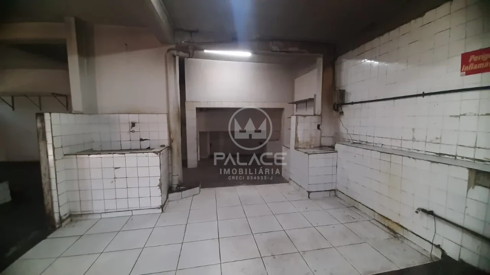 PONTO COMERCIAL / ALEMÃES