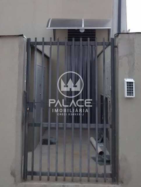 Kitnet/Conjugado -  / Residencial / Centro