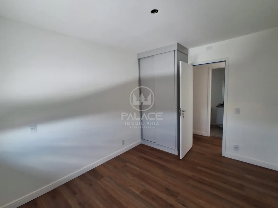 Apartamento : Padrão / Residencial / Piracicamirim