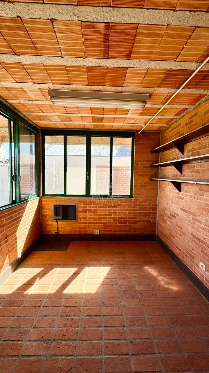Linda Casa no Bairro São Dimas/Clube de Campo