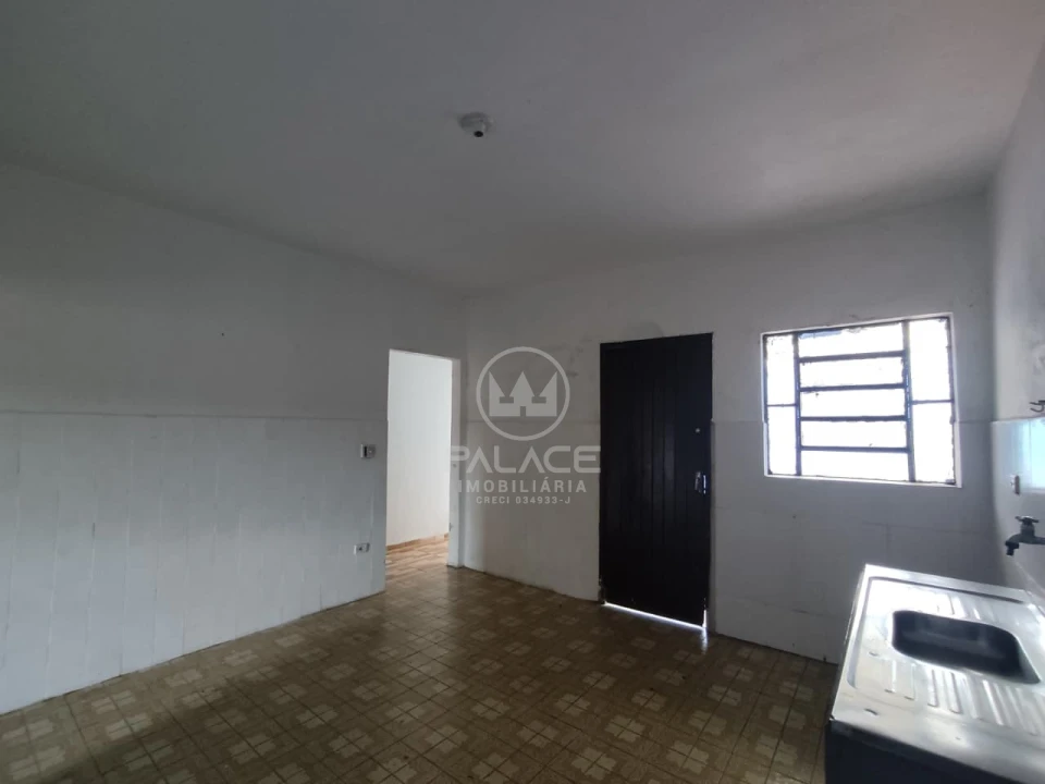 Casa Térrea, 2 Quartos, 1 Vaga Coberta Para Alugar Paulista Piracicaba