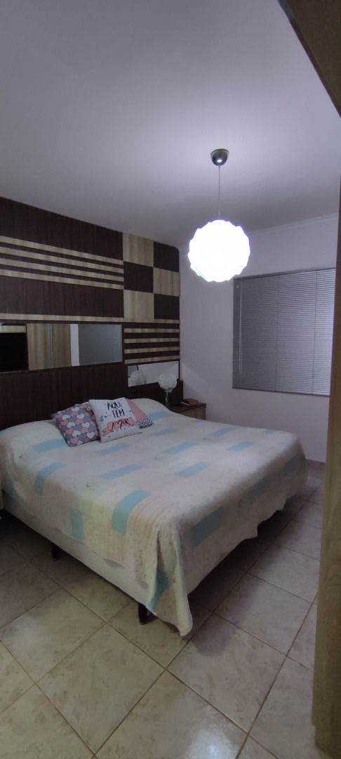 Imagens do imóveis casa à venda em residencial santa luzia, charqueada 3 quartos 162m²