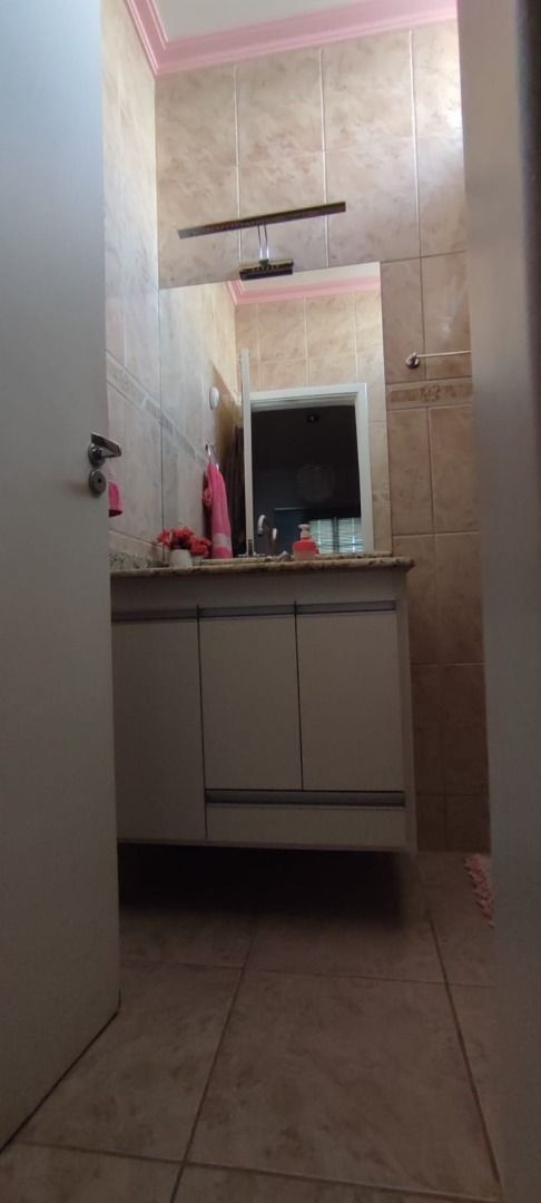 Imagens do imóveis casa à venda em residencial santa luzia, charqueada 3 quartos 162m²