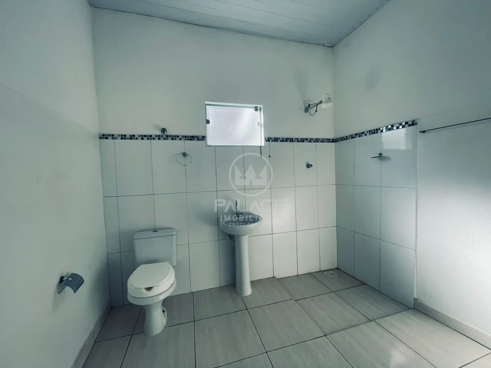 Casa com 3 dormitórios para alugar, 130 m² por RS 1690,00-mês - Castelinho - Piracicaba-SP