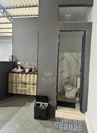 barracão em avenida