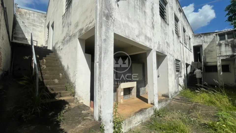 BARRACAO / GALPAO  PARA VENDA OU LOCAÇÃO / REGIAO CENTRAL / PIRACICABA