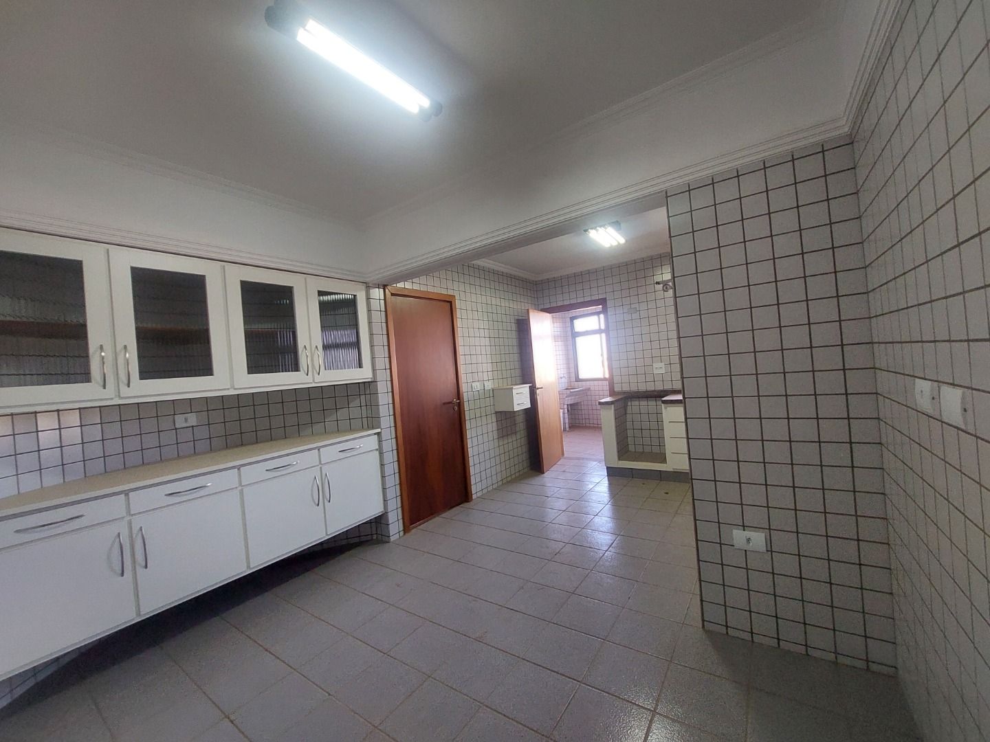 Imagens do imóveis apartamento à venda em centro, rio das pedras 3 quartos 214m²
